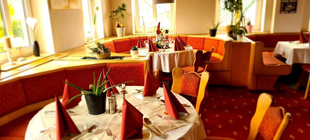 Landhotel Weisses Roess'L Adorf Zewnętrze zdjęcie