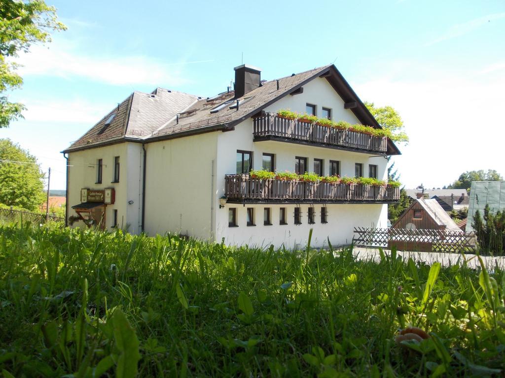 Landhotel Weisses Roess'L Adorf Zewnętrze zdjęcie